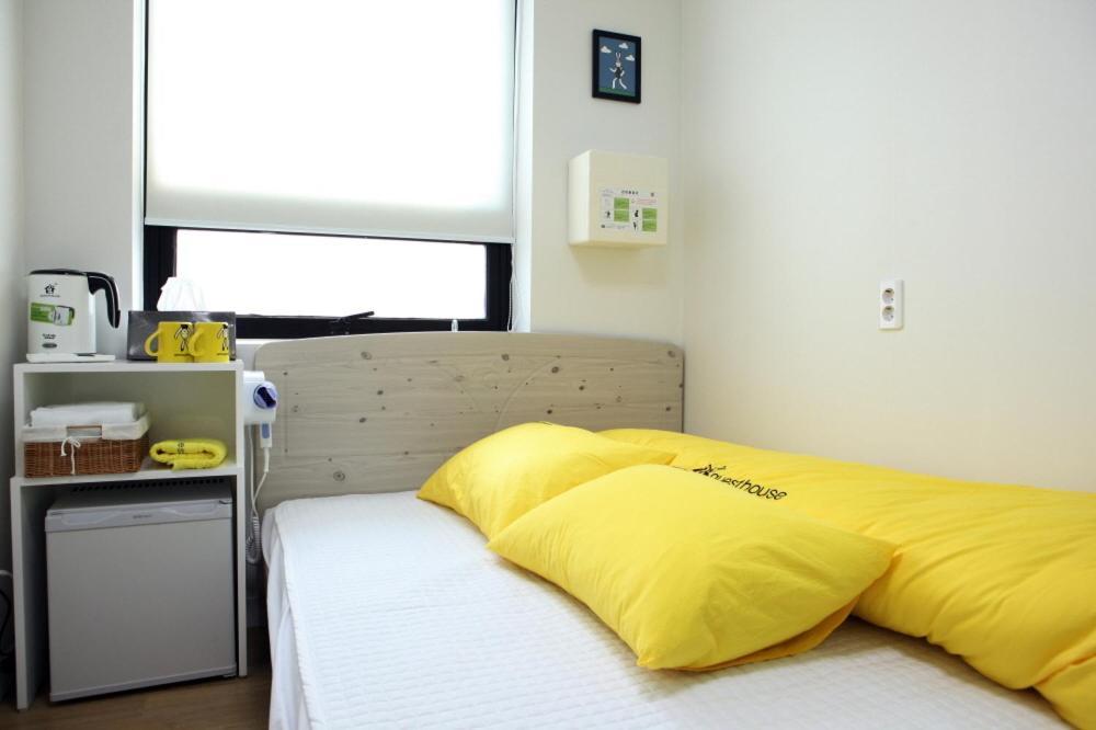 סיאול 24 Guesthouse Dongdaemun Market חדר תמונה