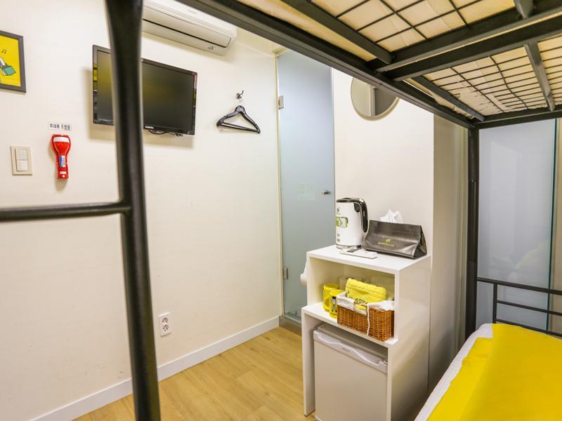 סיאול 24 Guesthouse Dongdaemun Market מראה חיצוני תמונה